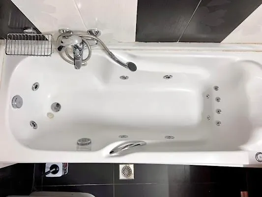 In Quiet Neighborhood Near Sandy * Chania (Crete)