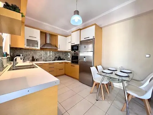 In Quiet Neighborhood Near Sandy * Chania (Crete)