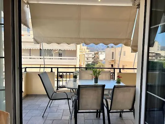 In Quiet Neighborhood Near Sandy La Canée