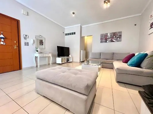 Appartement In Quiet Neighborhood Near Sandy La Canée