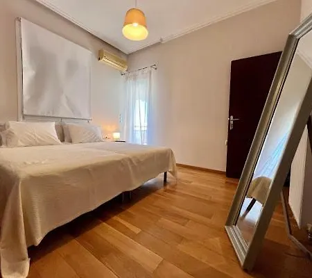 In Quiet Neighborhood Near Sandy La Canea